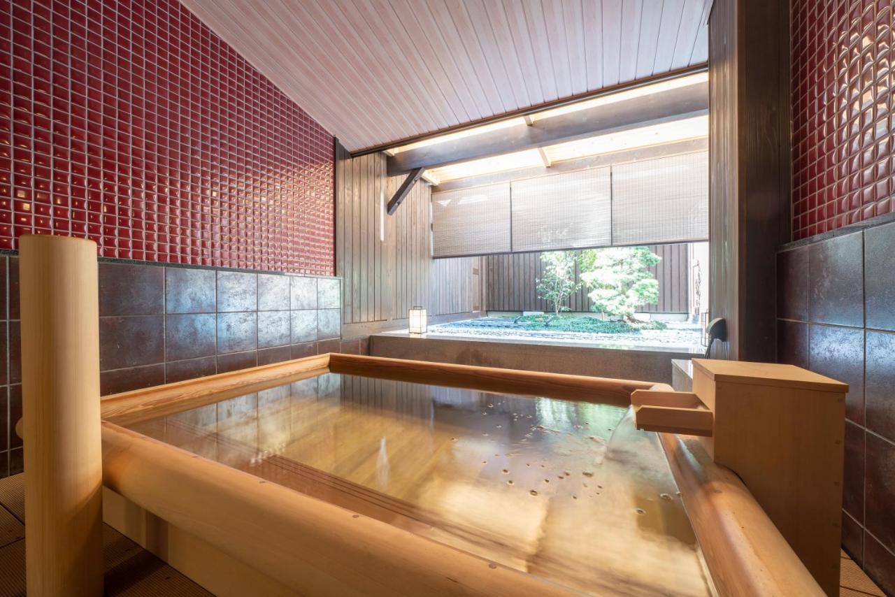 Kyoto Umekoij Kadensho Hotel Eksteriør billede A modern onsen